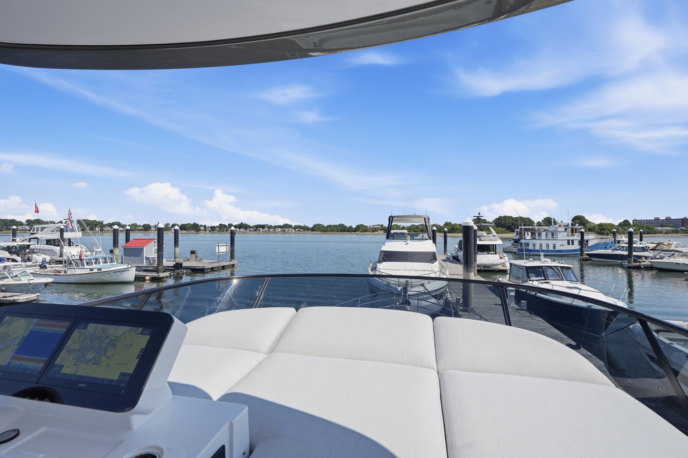 2027 Azimut Fly 53 69