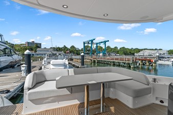 2027 Azimut Fly 53 14