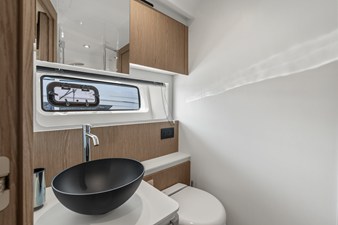 2027 Azimut Fly 53 46