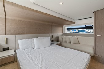 2027 Azimut Fly 53 51