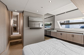 2027 Azimut Fly 53 53