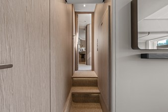 2027 Azimut Fly 53 54