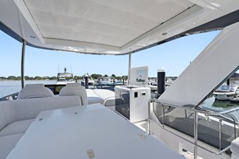 2027 Azimut Fly 53 59