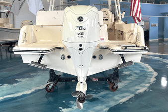 Grady-White Freedom 235 3 2025 Grady-White Freedom 235 4