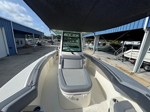 Boston Whaler 280 Outrage 16 2026 Boston Whaler 280 Outrage 17
