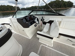 Sea Ray SDX 290 30 2022 Sea Ray SDX 290 31