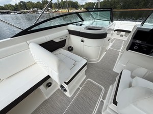 Sea Ray SDX 290 34 2022 Sea Ray SDX 290 35