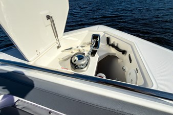 Boston Whaler 420 Outrage 35 2026 Boston Whaler 420 Outrage 36