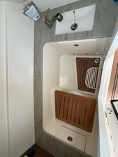 Boston Whaler 320 VANTAGE 4 2017 Boston Whaler 320 VANTAGE 5