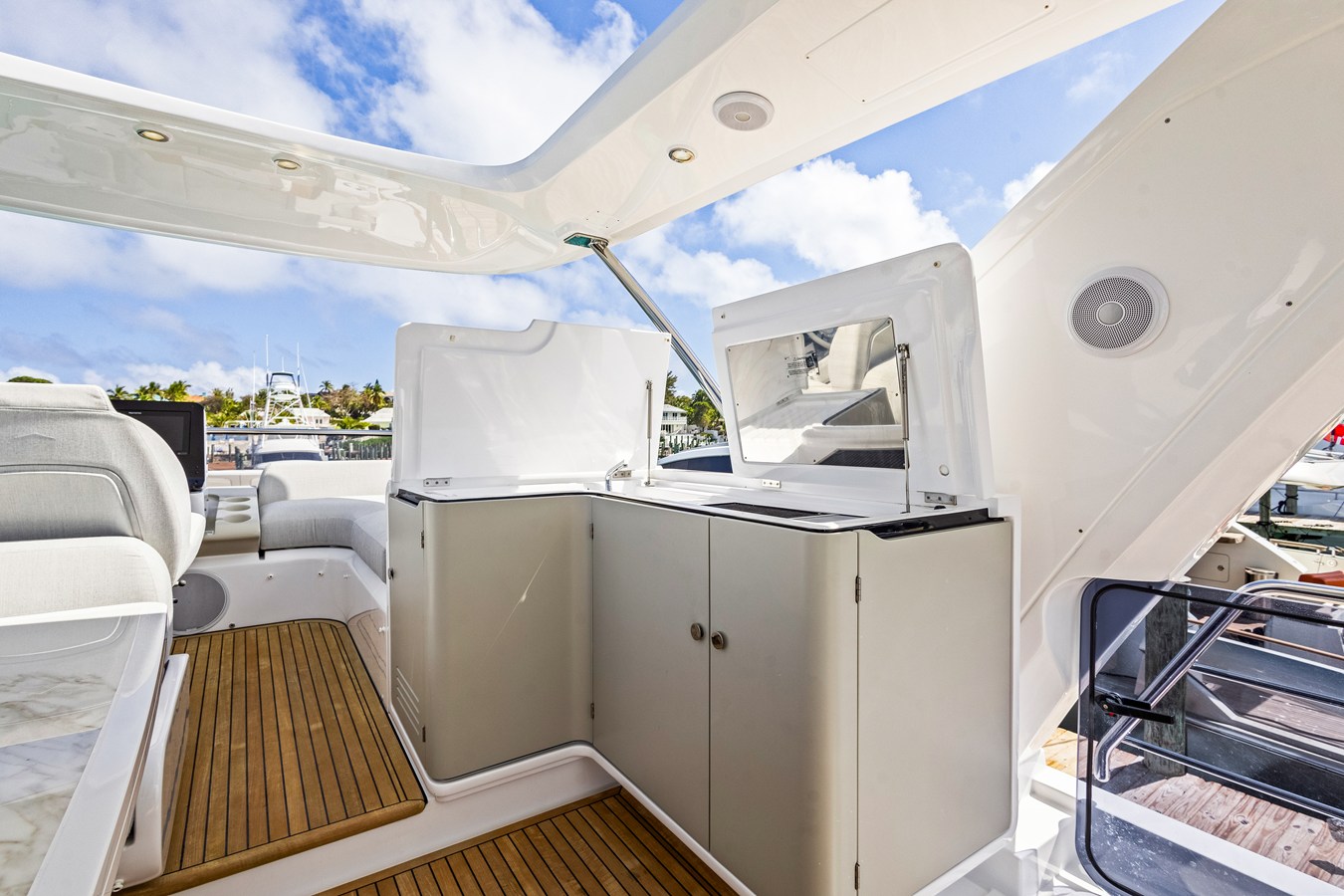 2023 Azimut AZ60 FLY 21