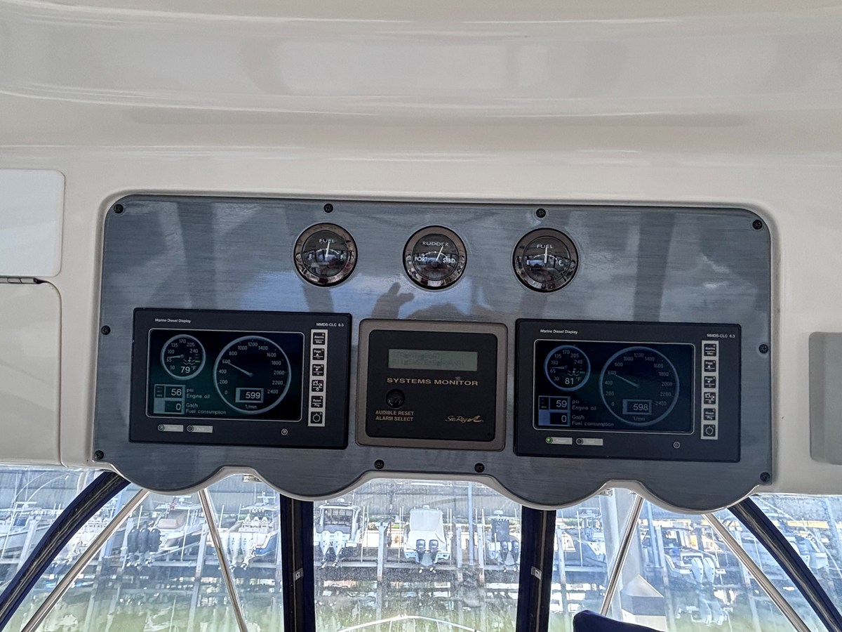 2005 Sea Ray 550 SEDAN BRIDGE 8