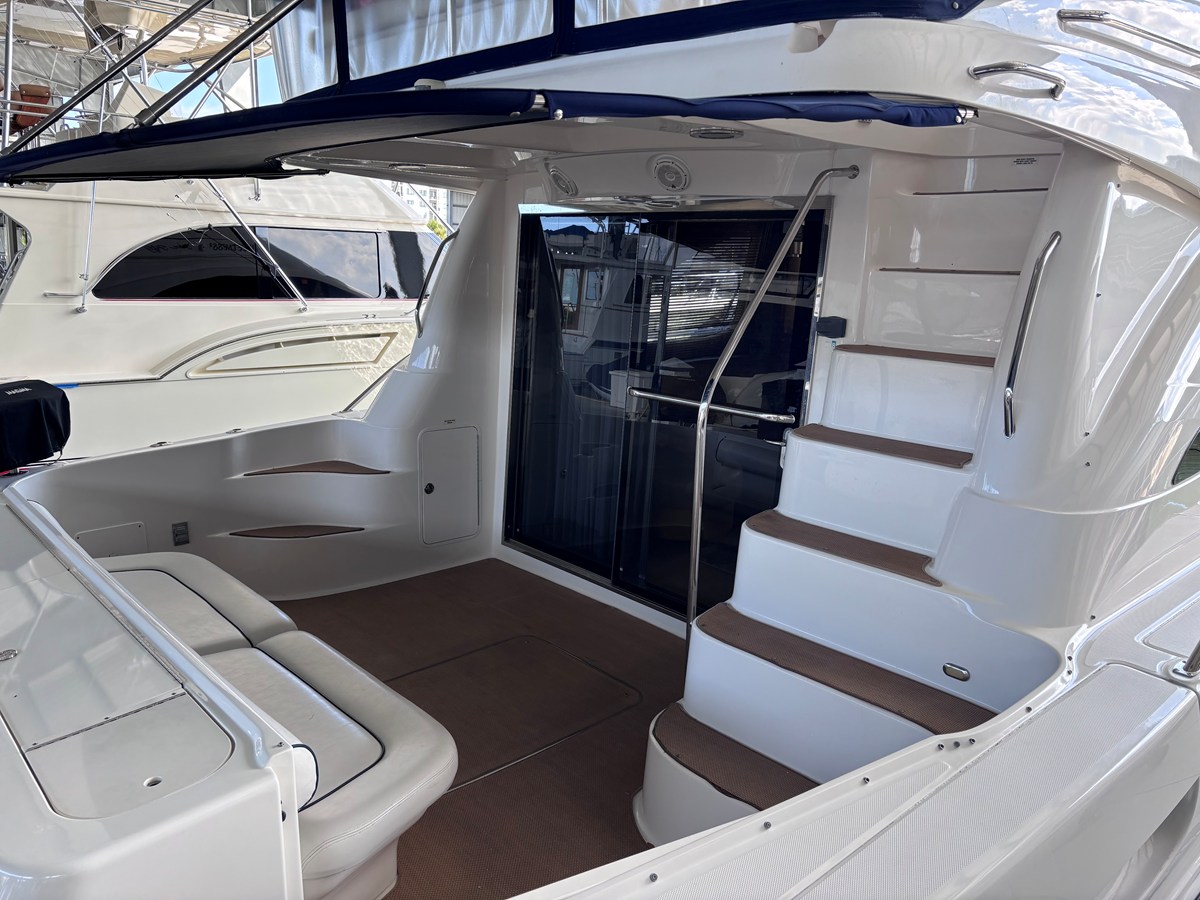 2005 Sea Ray 550 SEDAN BRIDGE 15