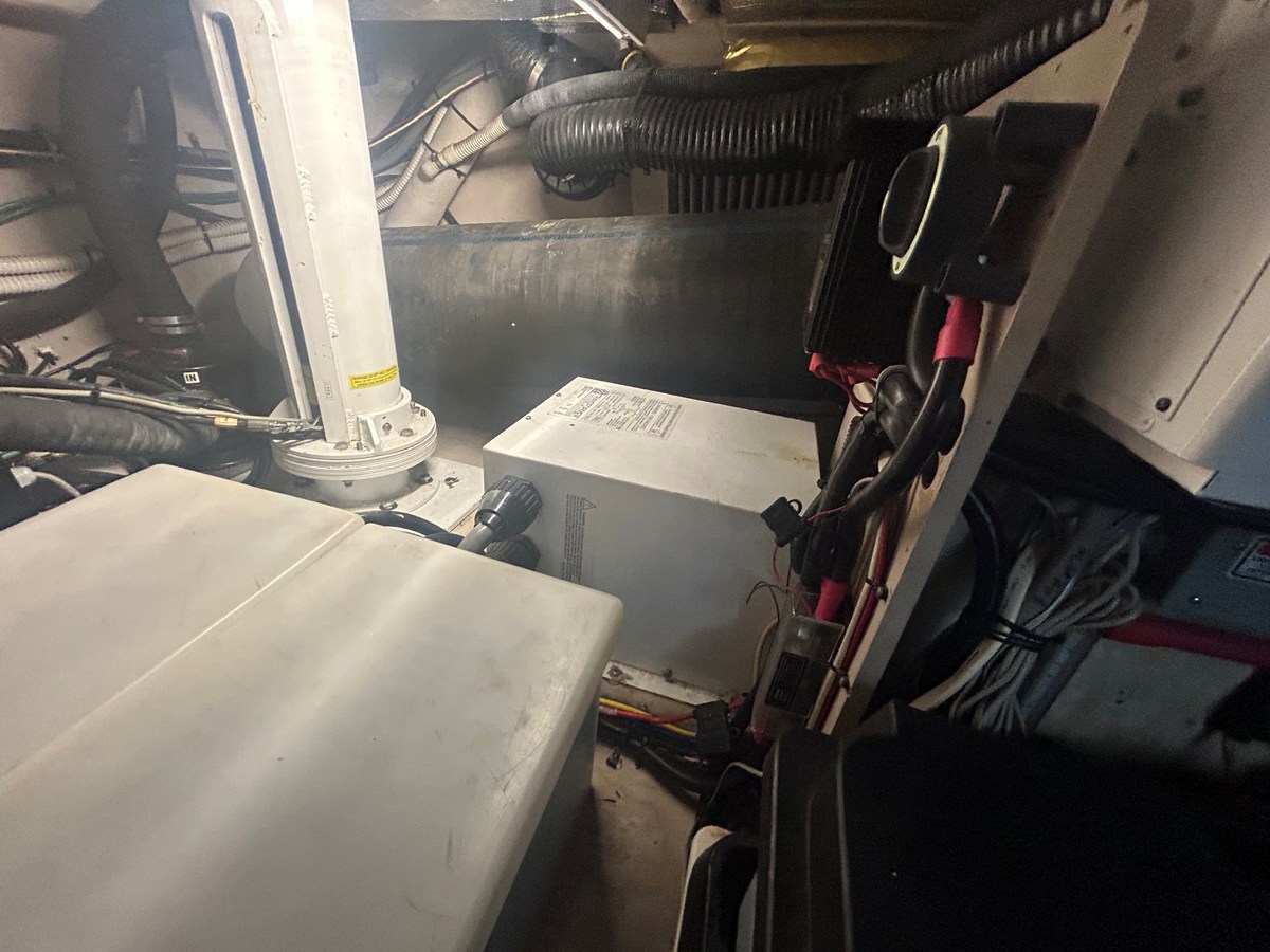 2005 Sea Ray 550 SEDAN BRIDGE 22