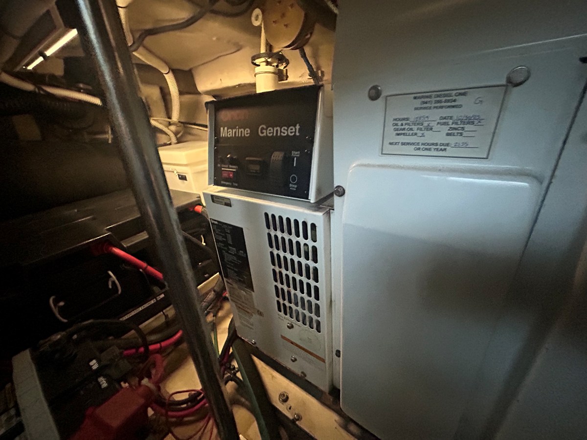 2005 Sea Ray 550 SEDAN BRIDGE 25