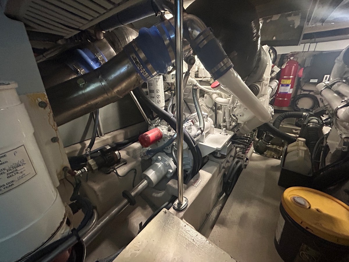 2005 Sea Ray 550 SEDAN BRIDGE 40
