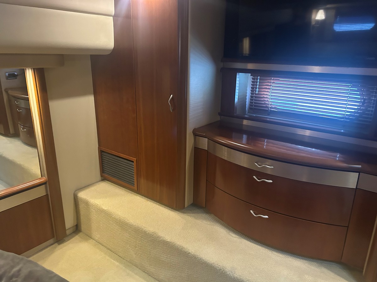 2005 Sea Ray 550 SEDAN BRIDGE 58