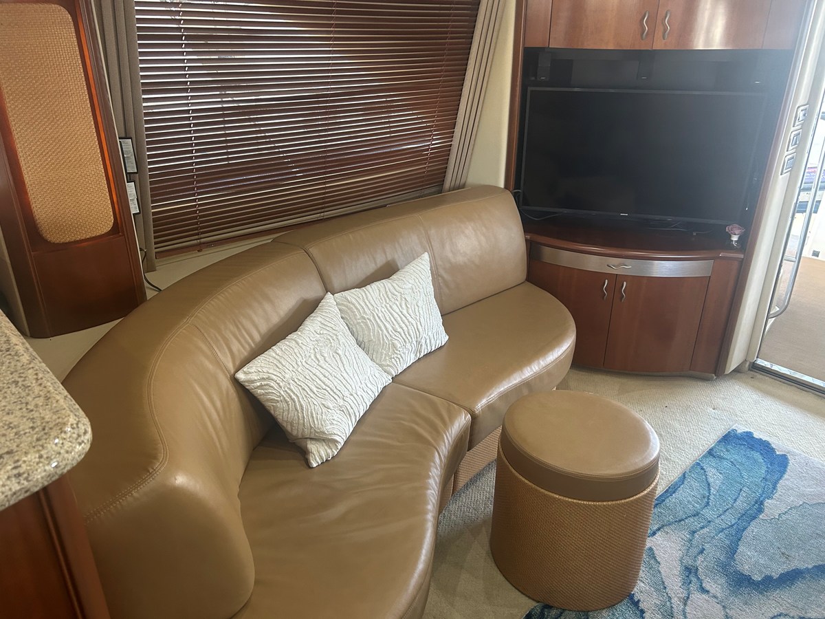 2005 Sea Ray 550 SEDAN BRIDGE 66