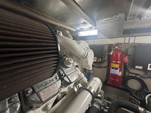 2005 Sea Ray 550 SEDAN BRIDGE 30