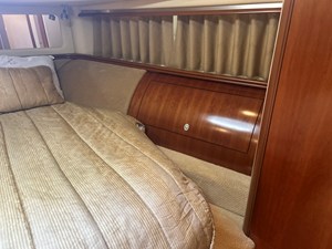 2005 Sea Ray 550 SEDAN BRIDGE 49