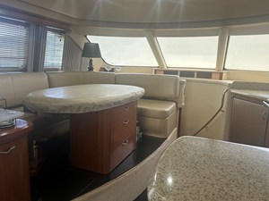 2005 Sea Ray 550 SEDAN BRIDGE 63