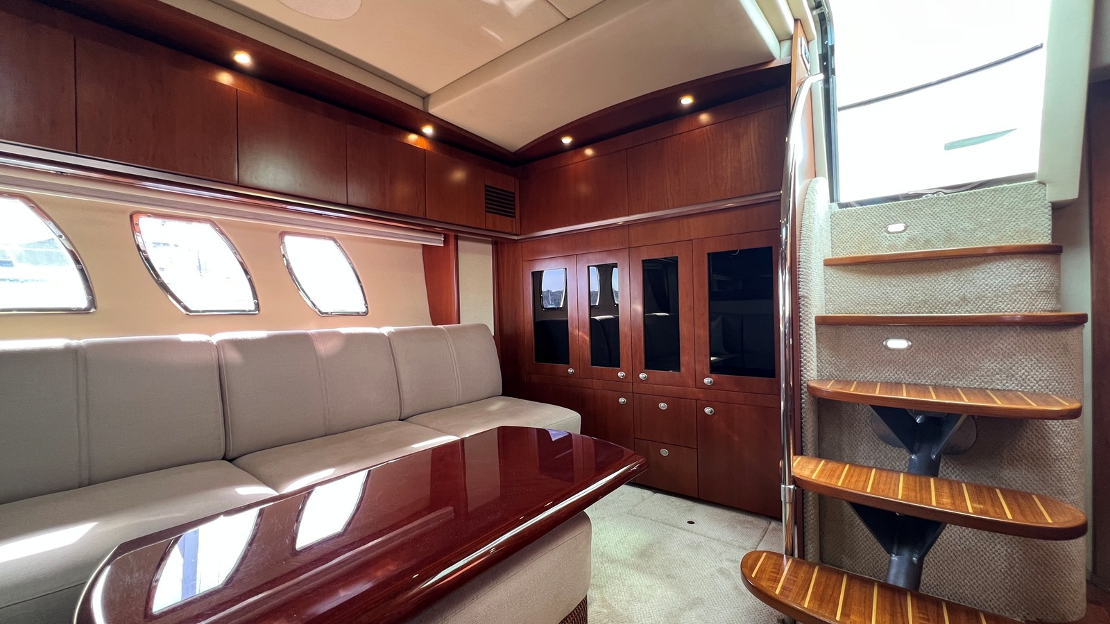 2006 Sea Ray 48 Sundancer 54