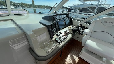 2006 Sea Ray 48 Sundancer 36