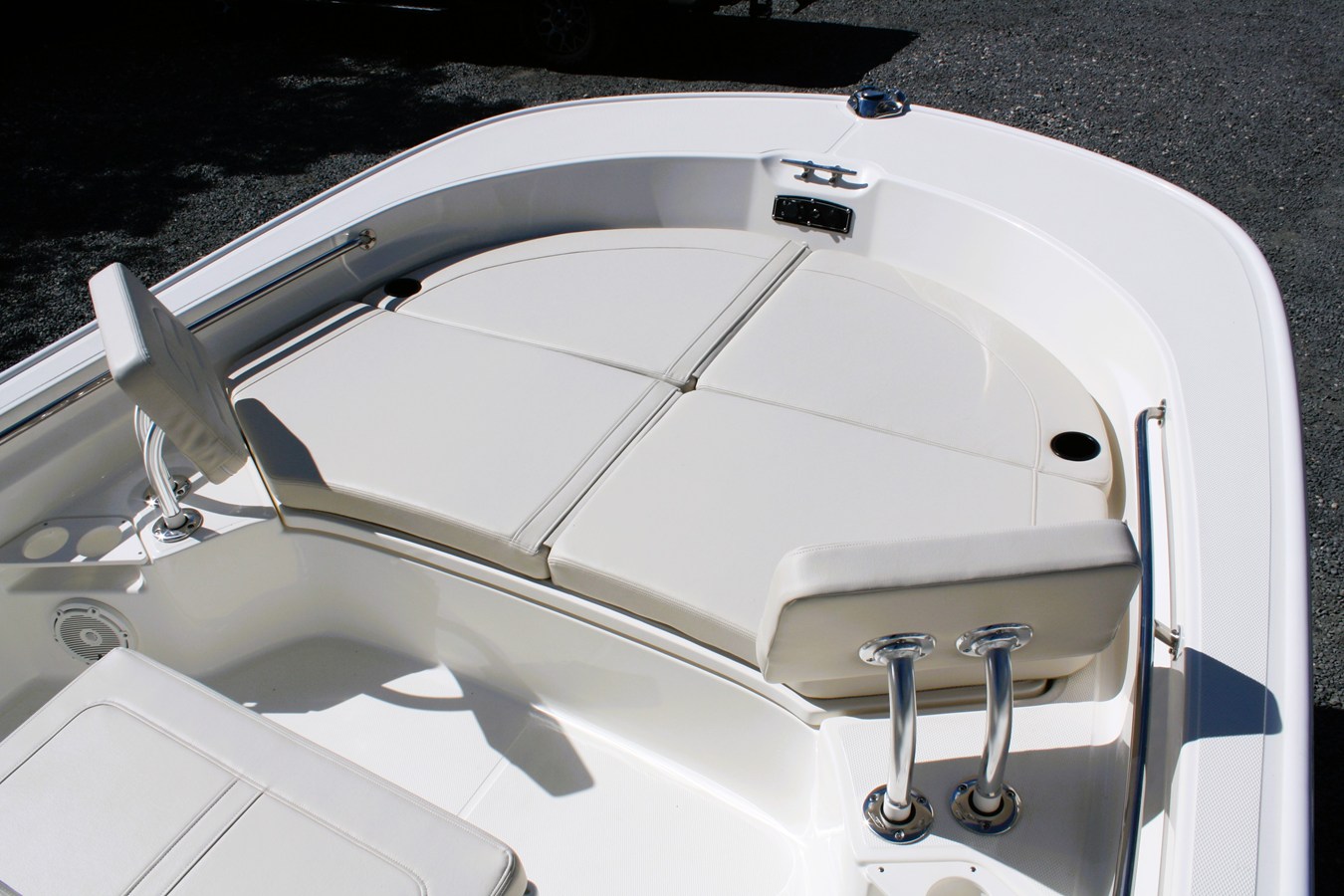 2026 Boston Whaler 210 Montauk 28