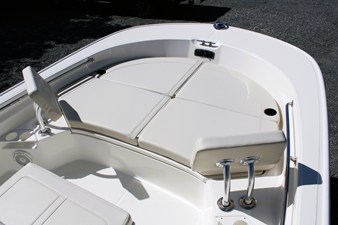 2026 Boston Whaler 210 Montauk 28