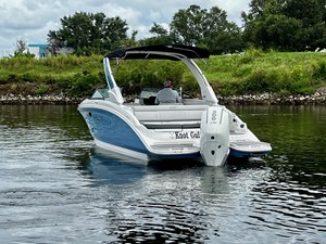 Sea Ray 270 SDX OUTBOARD 3 2024 Sea Ray 270 SDX OUTBOARD 4