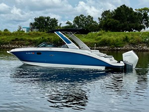 Sea Ray 270 SDX OUTBOARD 5 2024 Sea Ray 270 SDX OUTBOARD 6