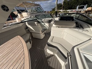 Sea Ray SLX 310 12 2022 Sea Ray SLX 310 13