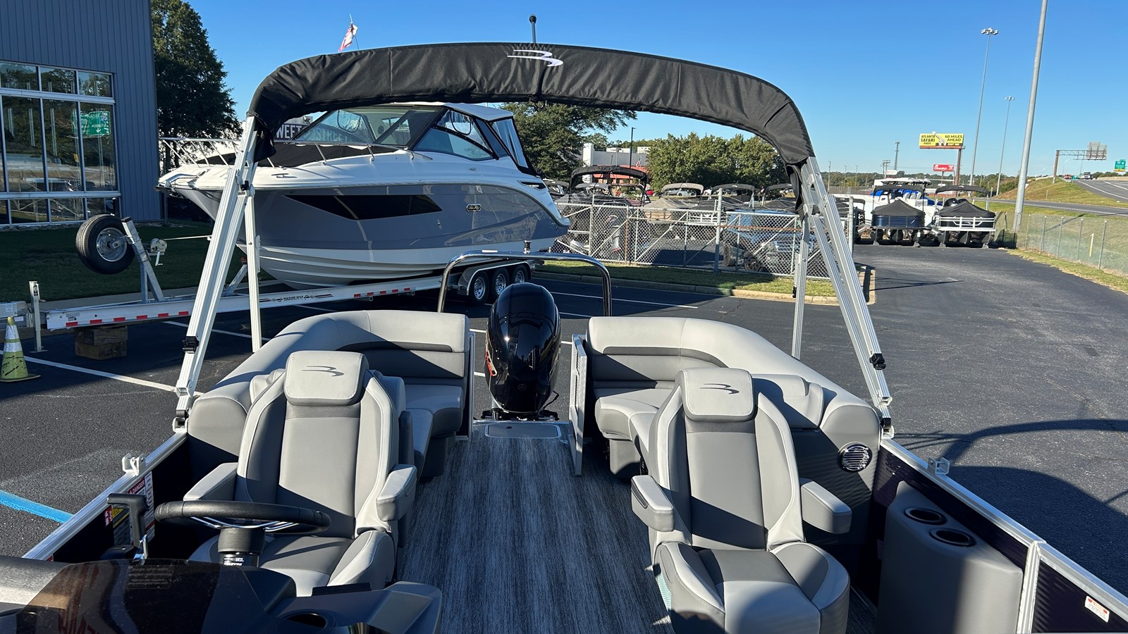 2027 Bennington 22SSR 24