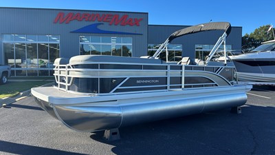 Bennington 22SSR 1 2027 Bennington 22SSR 2