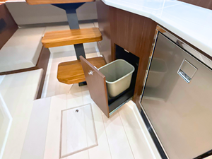 Sea Ray Sundancer 370 35 2027 Sea Ray Sundancer 370 36