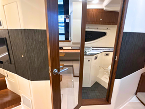 Sea Ray Sundancer 370 40 2027 Sea Ray Sundancer 370 41