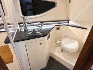 Sea Ray Sundancer 370 41 2027 Sea Ray Sundancer 370 42