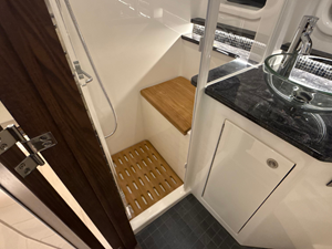 Sea Ray Sundancer 370 45 2027 Sea Ray Sundancer 370 46