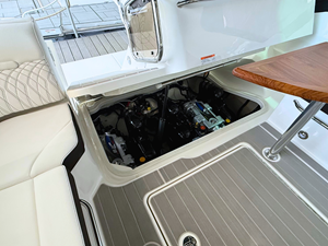 Sea Ray Sundancer 370 56 2027 Sea Ray Sundancer 370 57
