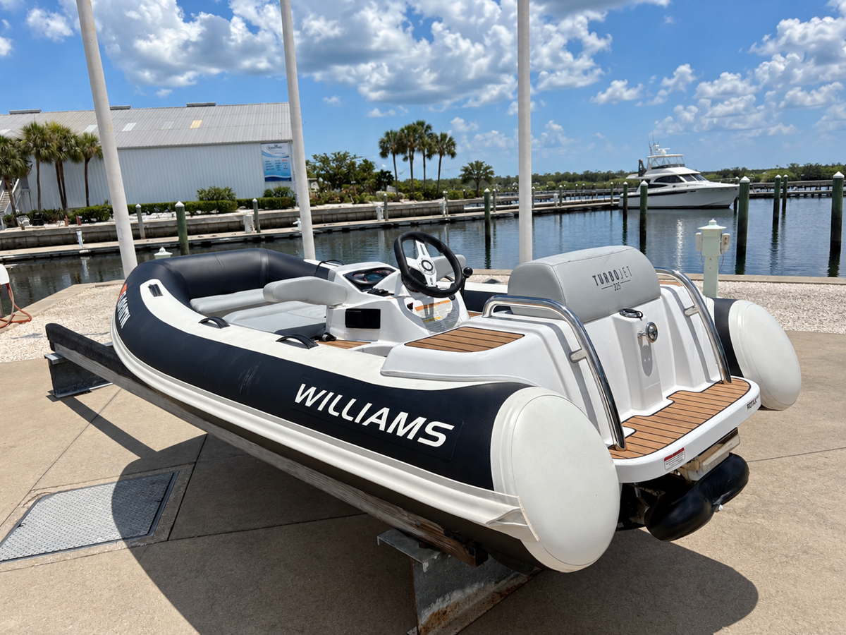 2024 Williams Jet Tenders 325 TURBOJET 3