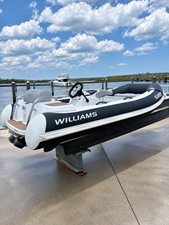 Williams Jet Tenders 325 TURBOJET 1 2024 Williams Jet Tenders 325 TURBOJET 2