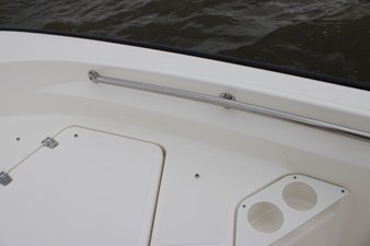 2026 Boston Whaler 190 Montauk 26