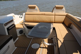 Sea Ray SDX 290 11 2026 Sea Ray SDX 290 12