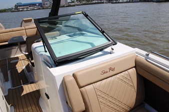 Sea Ray SDX 290 17 2026 Sea Ray SDX 290 18