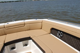 Sea Ray SDX 290 43 2026 Sea Ray SDX 290 44