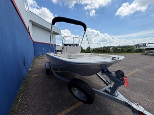 Boston Whaler 150 Montauk 1 2027 Boston Whaler 150 Montauk 2