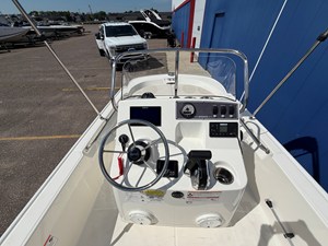 2027 Boston Whaler 150 Montauk 12