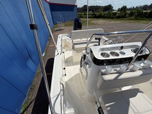 2027 Boston Whaler 150 Montauk 21