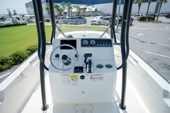 2026 Boston Whaler 190 Montauk 16