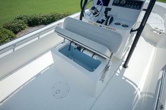 2026 Boston Whaler 190 Montauk 24