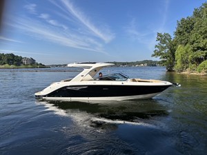Sea Ray SLX 310 5 2027 Sea Ray SLX 310 6